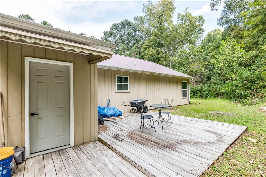 608 WAYSIDE Road NE