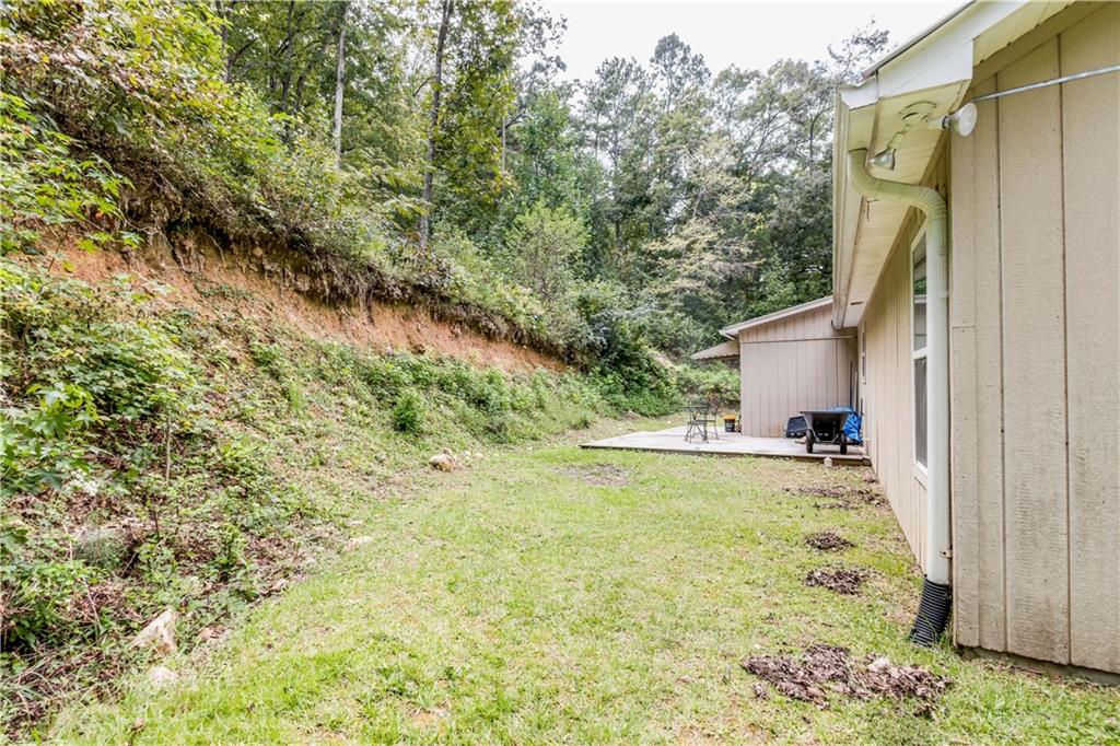 608 WAYSIDE Road NE