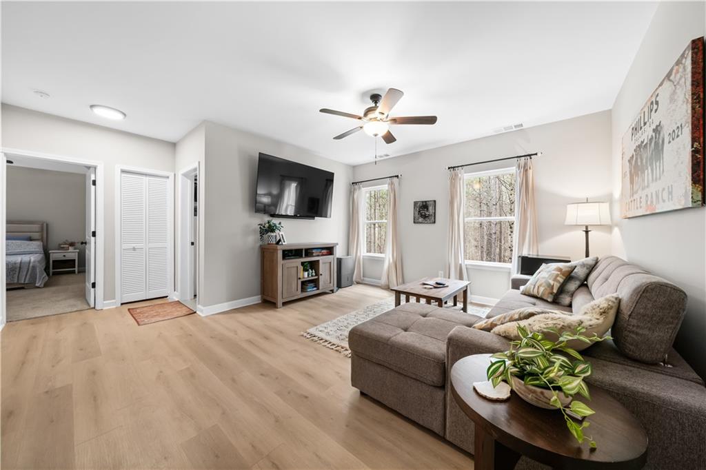 453 Westridge Circle