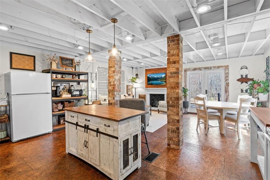 292 Brooks Rackley Road