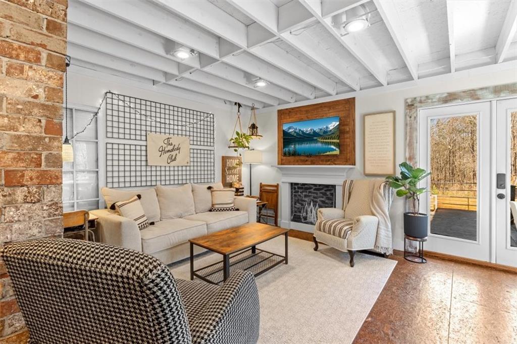 292 Brooks Rackley Road