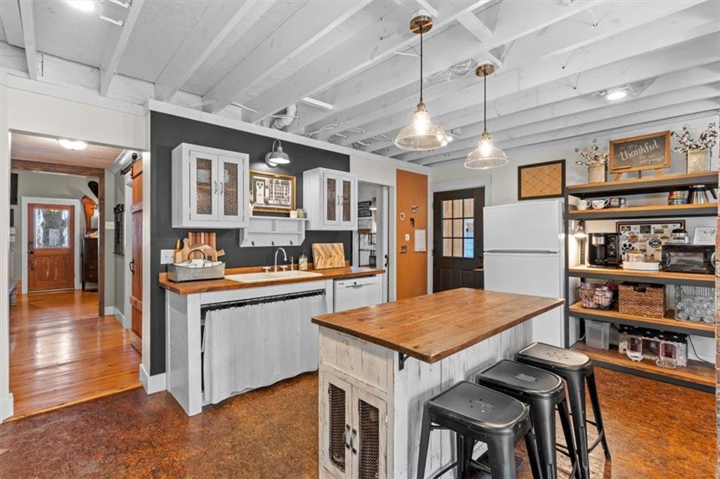 292 Brooks Rackley Road