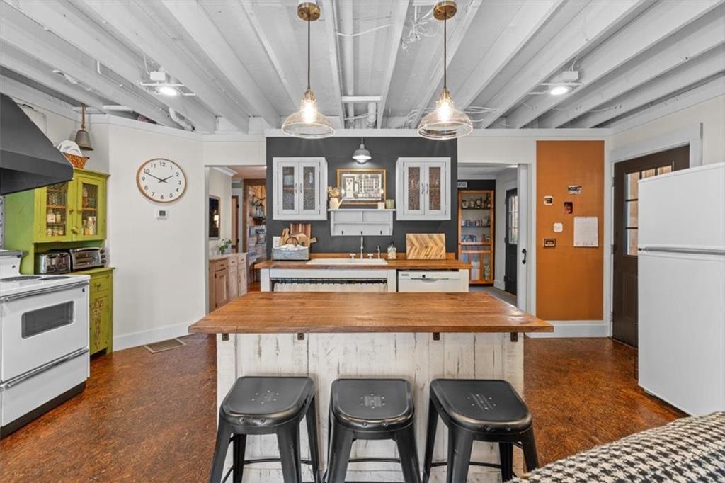 292 Brooks Rackley Road