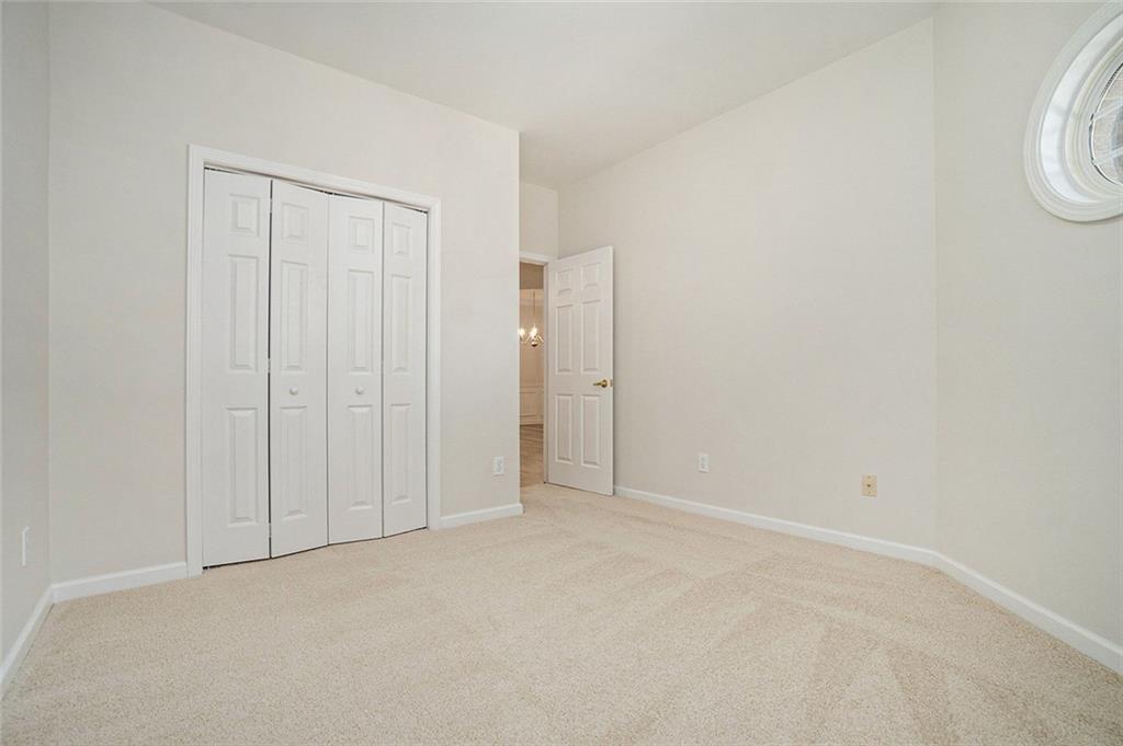3233 Abbott Drive SW