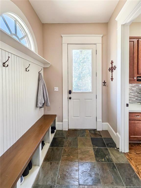 1485 White Rose Court