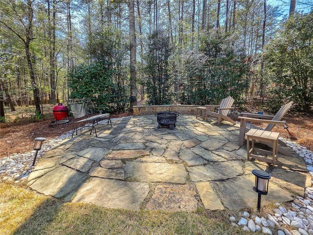 1485 White Rose Court