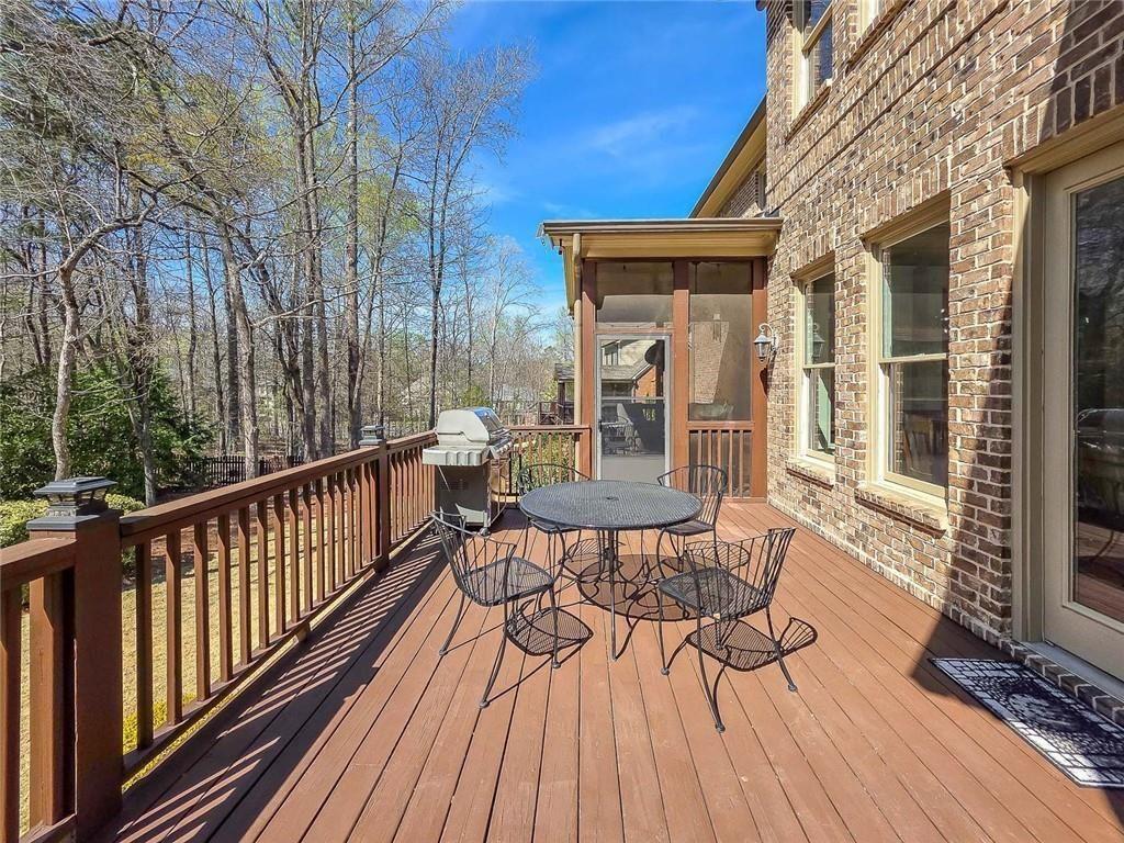 1485 White Rose Court