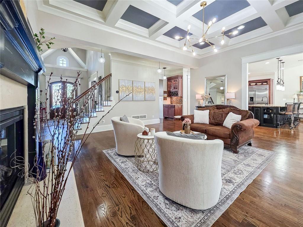 1485 White Rose Court