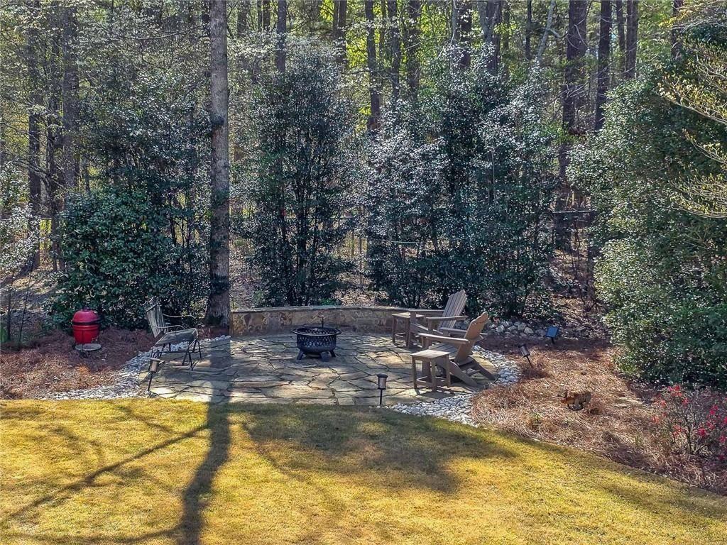 1485 White Rose Court