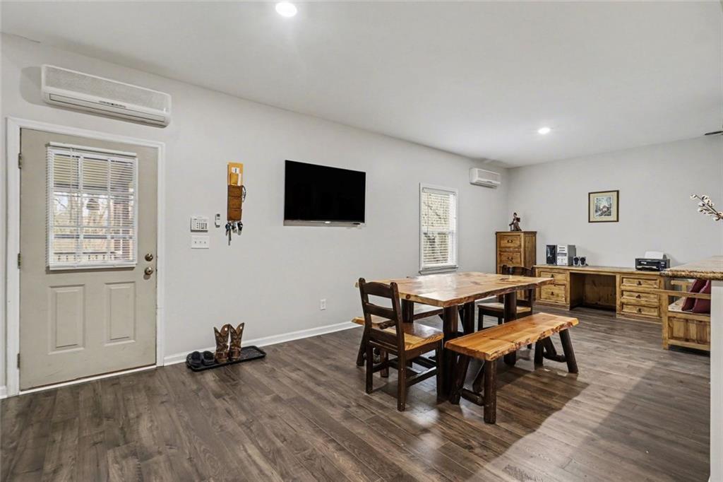 9150 W Banks Mill Road