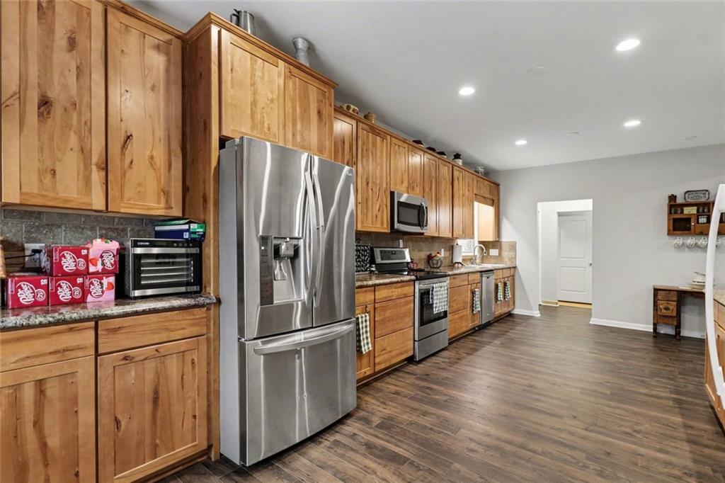 9150 W Banks Mill Road