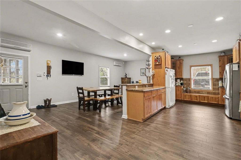 9150 W Banks Mill Road