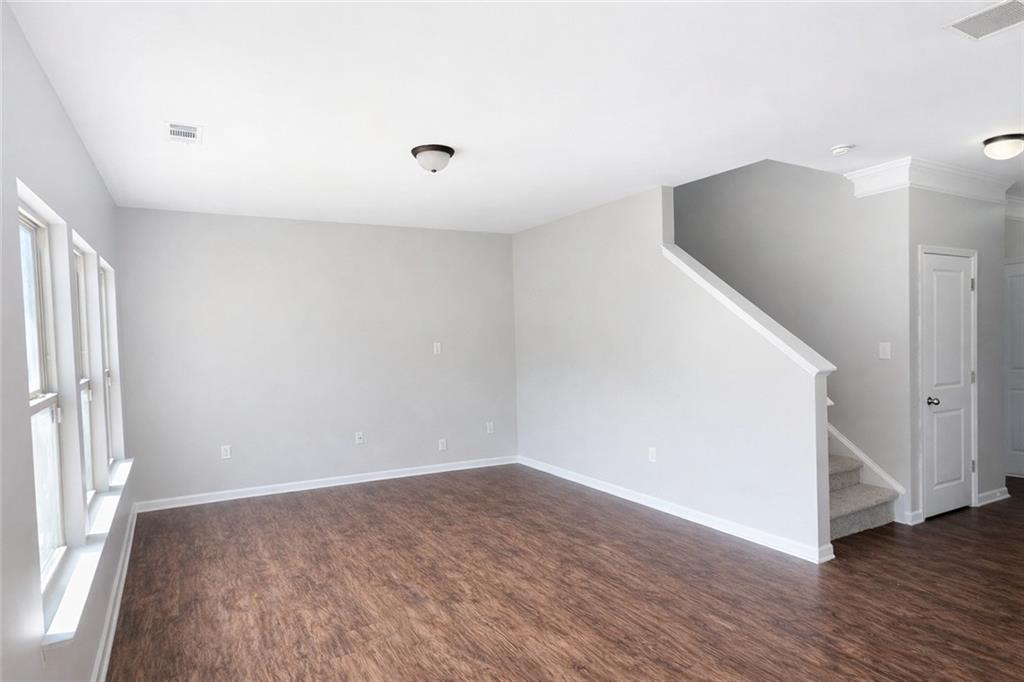 6085 Stonebrook Lane