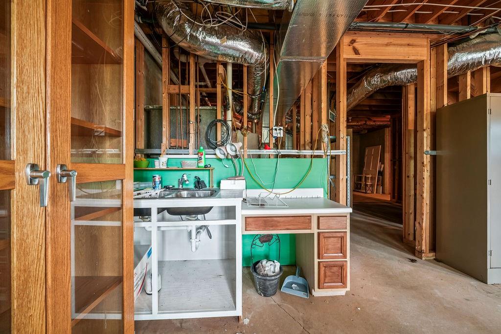 2679 Moon Cabin Drive