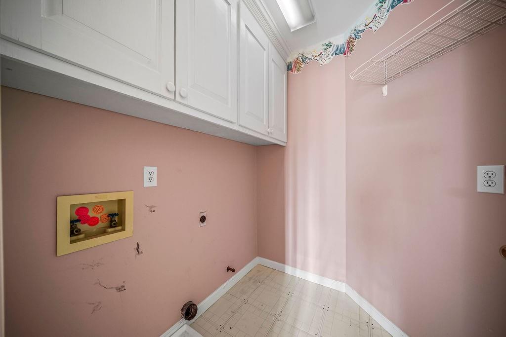 2679 Moon Cabin Drive