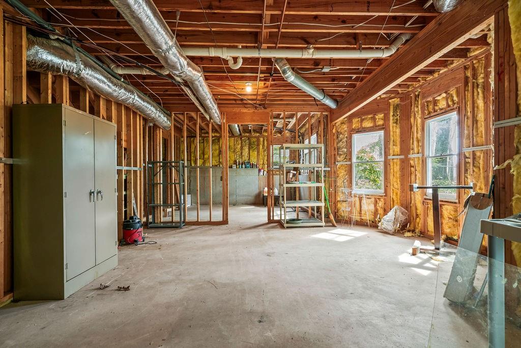 2679 Moon Cabin Drive