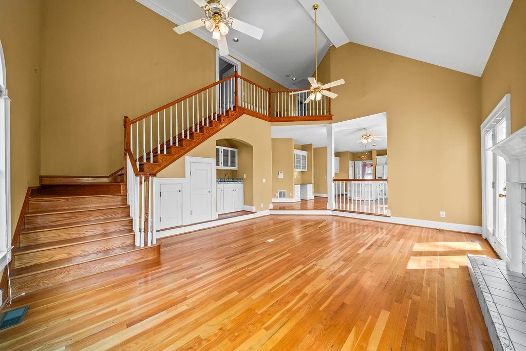 2679 Moon Cabin Drive