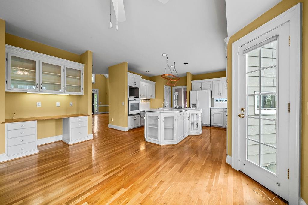 2679 Moon Cabin Drive