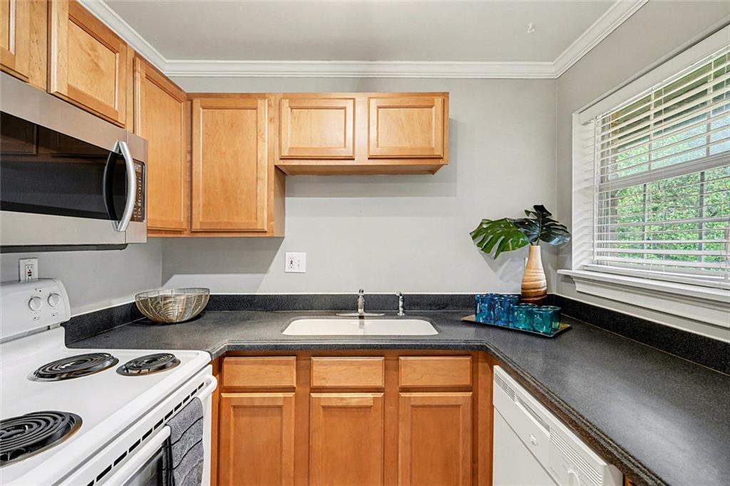 1647 Briarcliff Road NE Unit 8