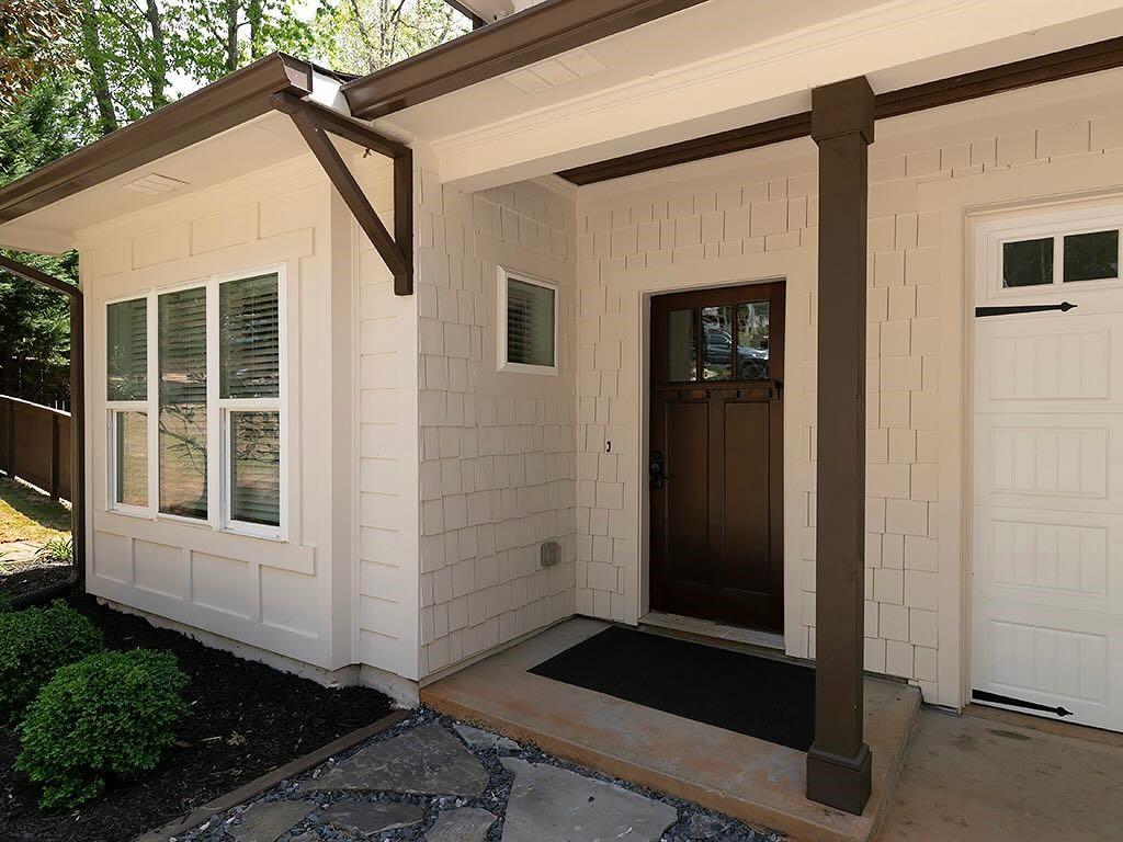 7135 Haw Creek Place