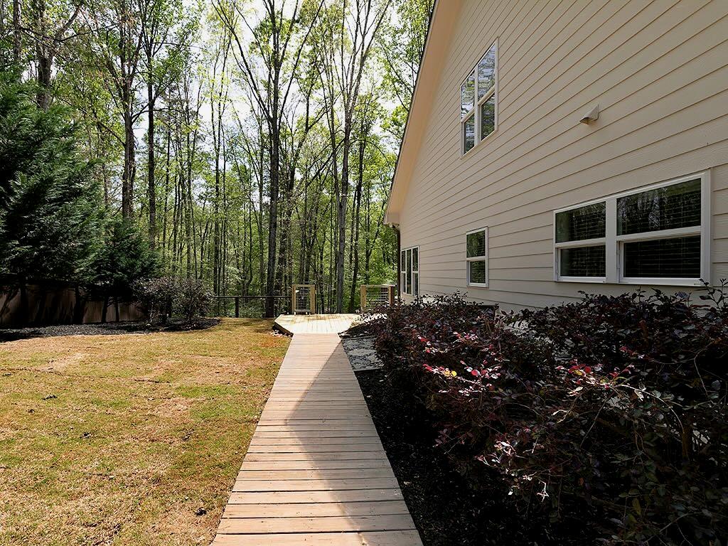 7135 Haw Creek Place