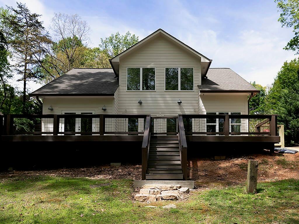 7135 Haw Creek Place