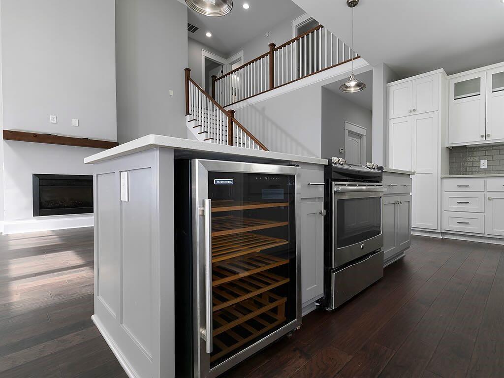 7135 Haw Creek Place