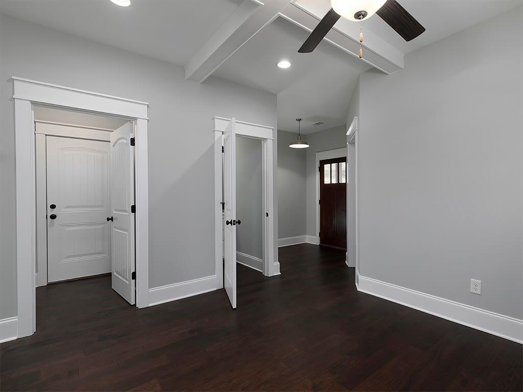 7135 Haw Creek Place