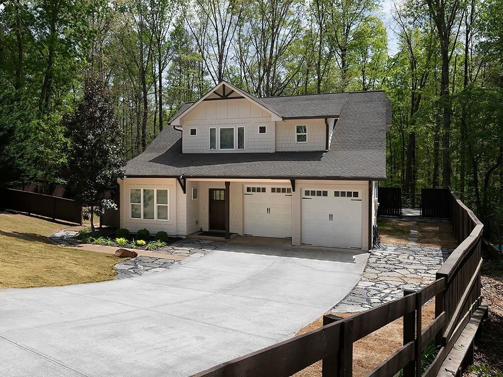 7135 Haw Creek Place