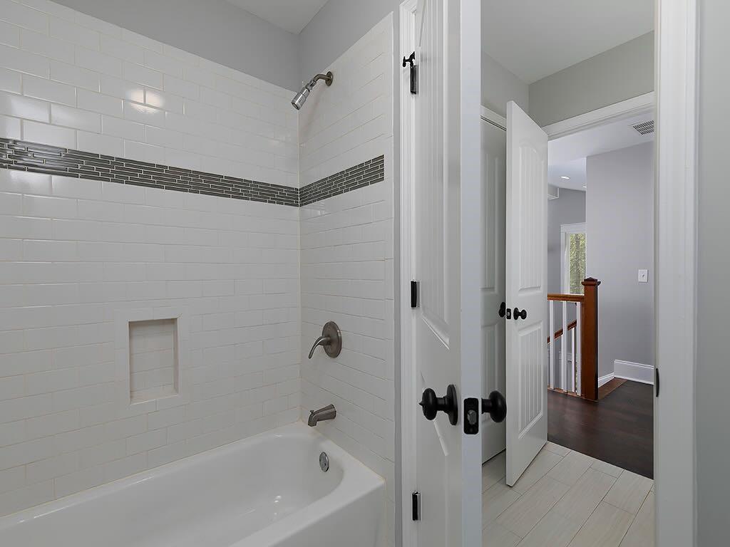 7135 Haw Creek Place