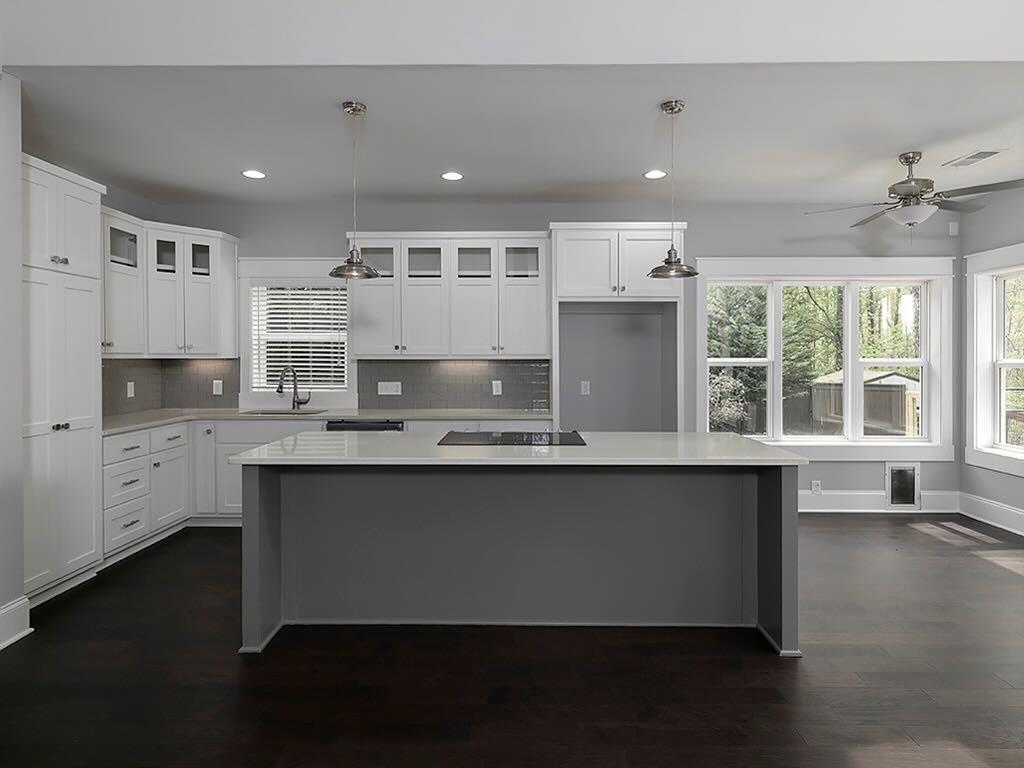 7135 Haw Creek Place