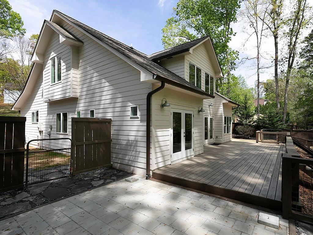 7135 Haw Creek Place