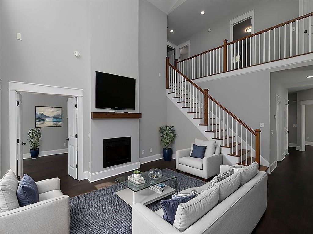 7135 Haw Creek Place