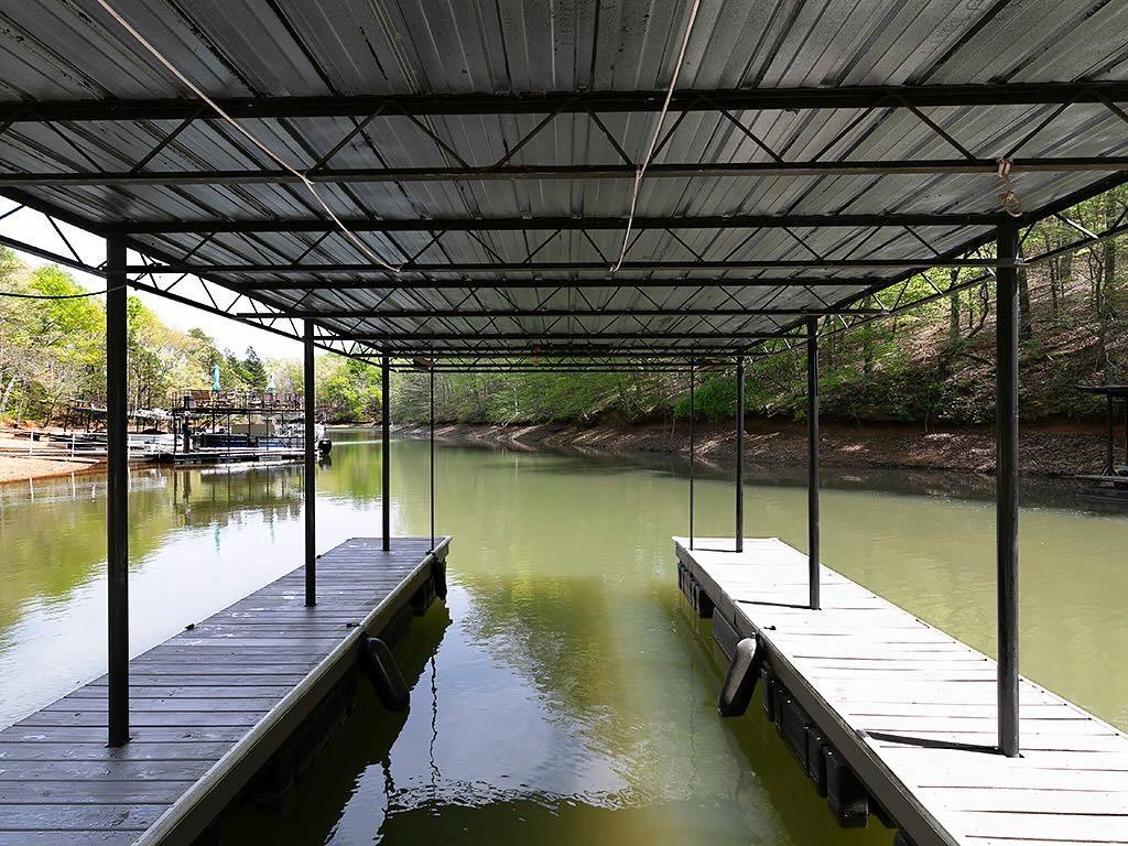 7135 Haw Creek Place