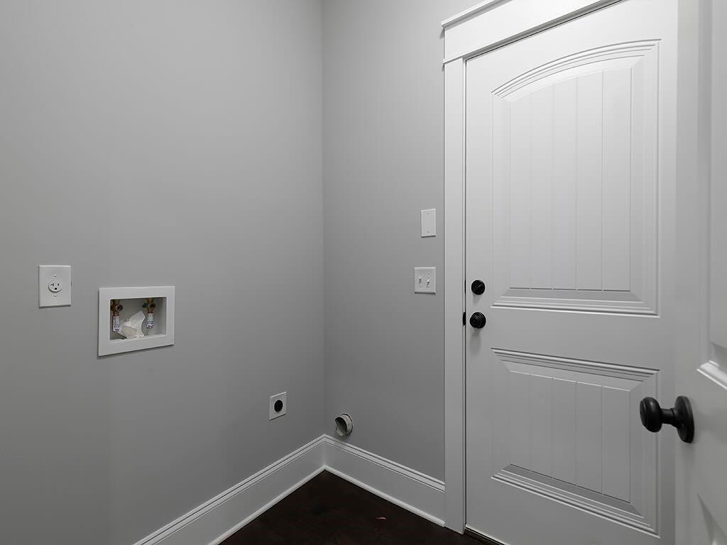 7135 Haw Creek Place