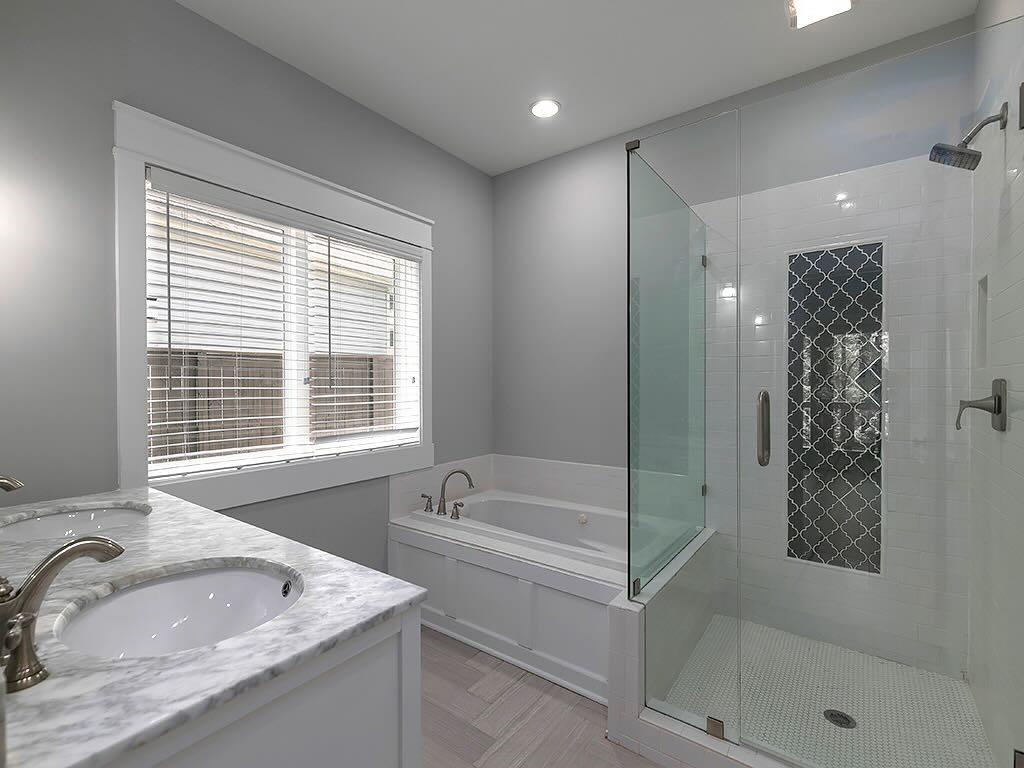 7135 Haw Creek Place