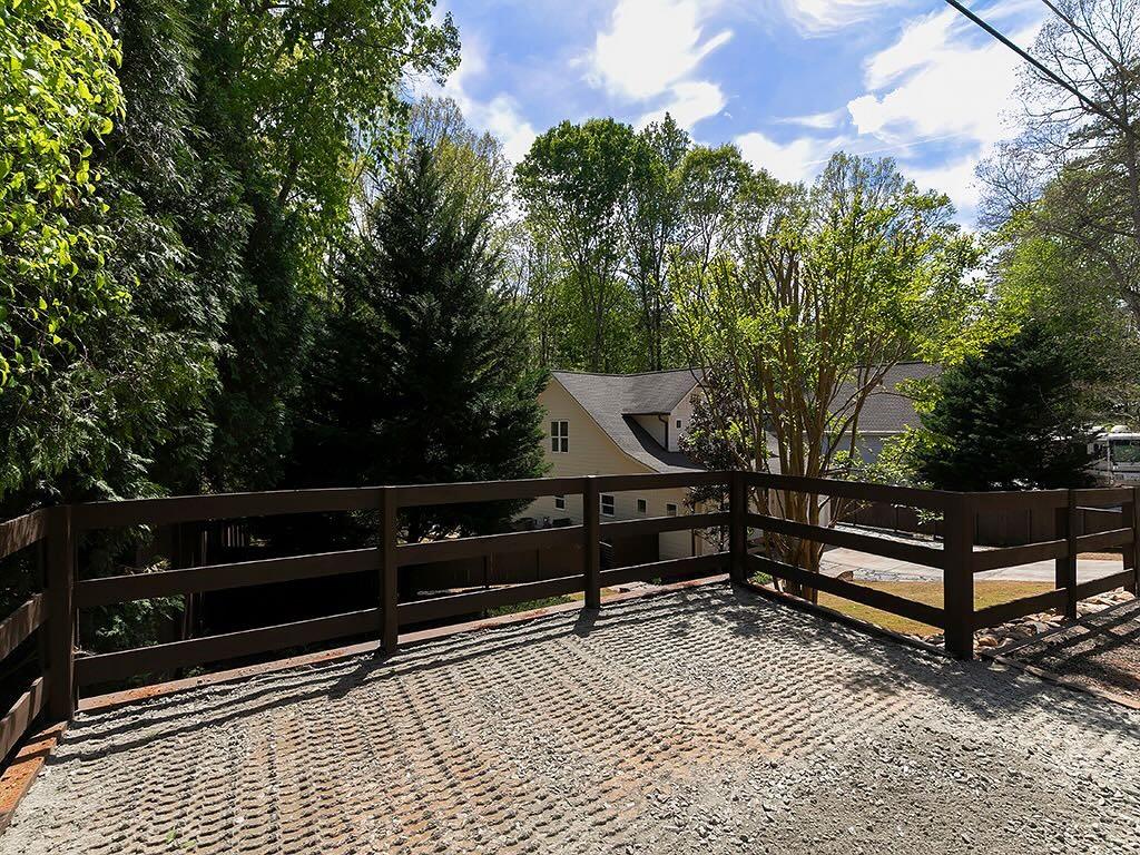 7135 Haw Creek Place