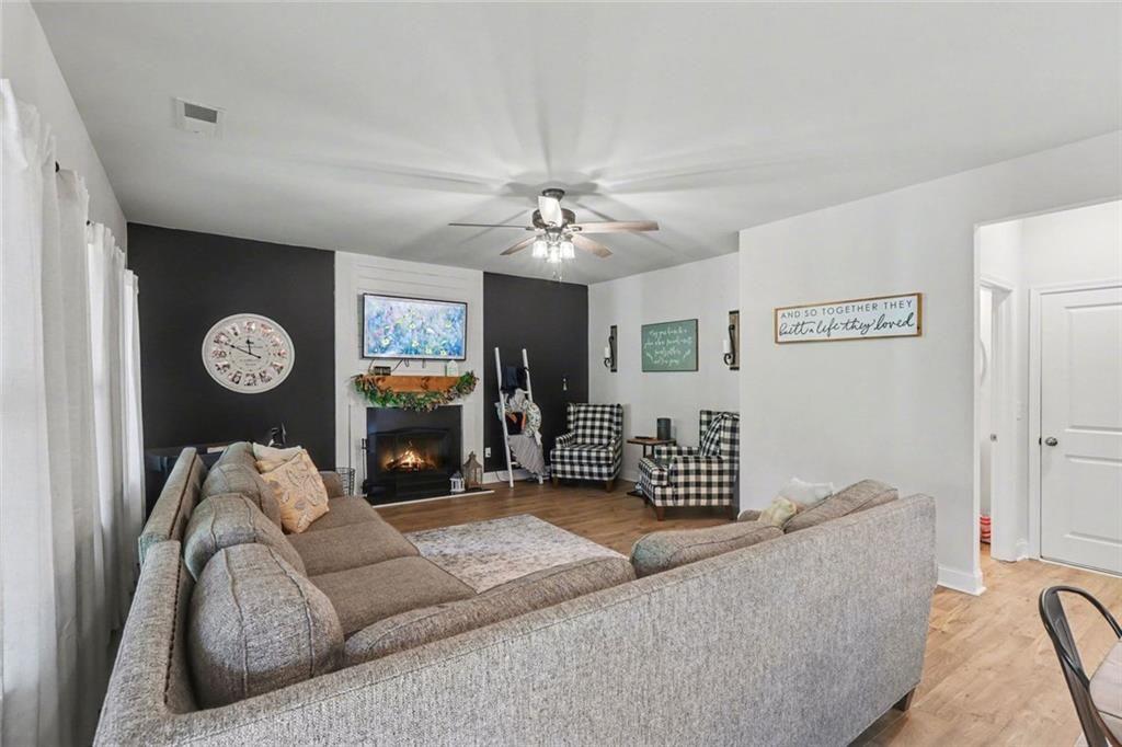 282 Shoals