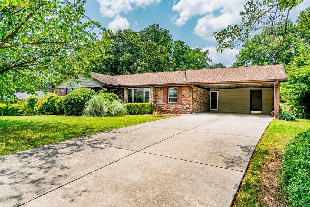 3854 Ridgewood Drive SE