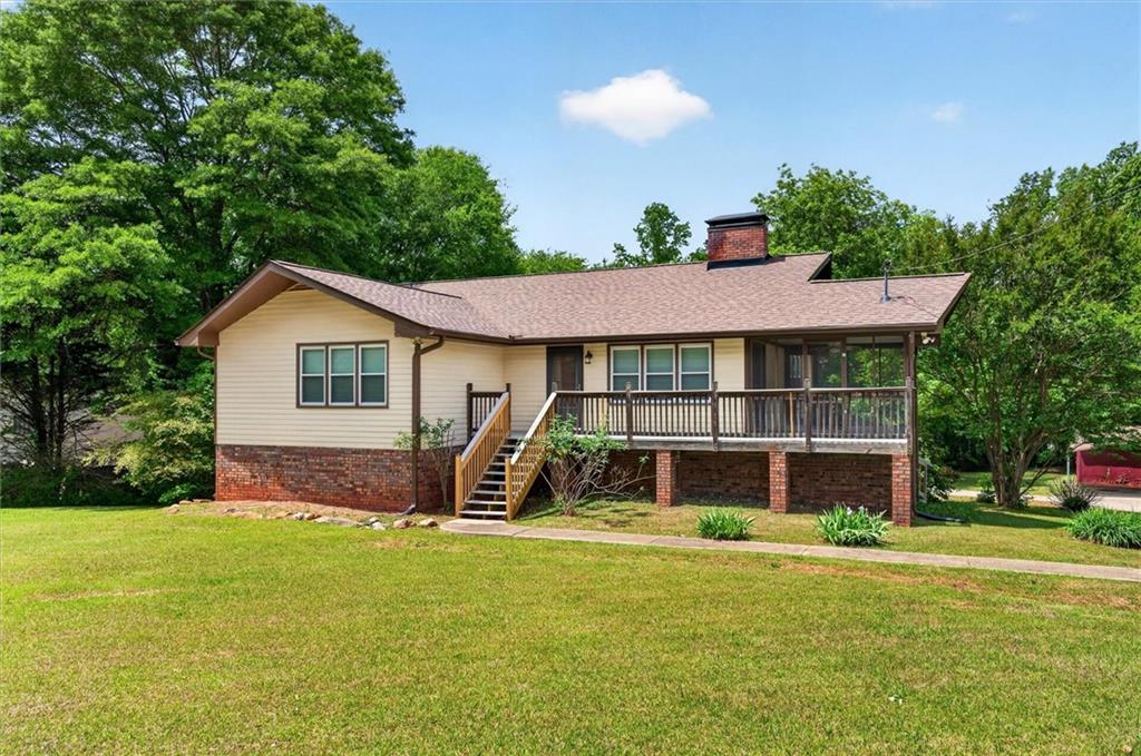 6882 Cowan Mill Rd