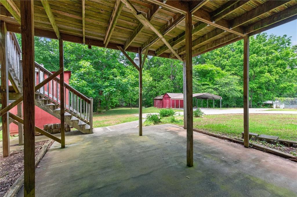 6882 Cowan Mill Rd