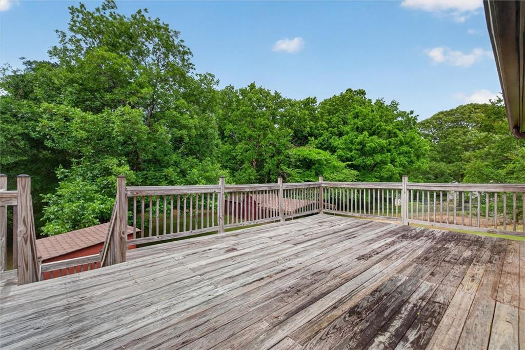6882 Cowan Mill Rd
