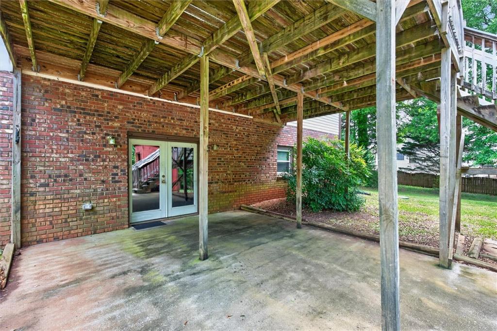 6882 Cowan Mill Rd