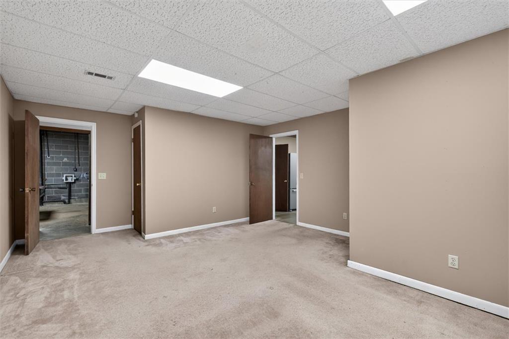 6882 Cowan Mill Rd