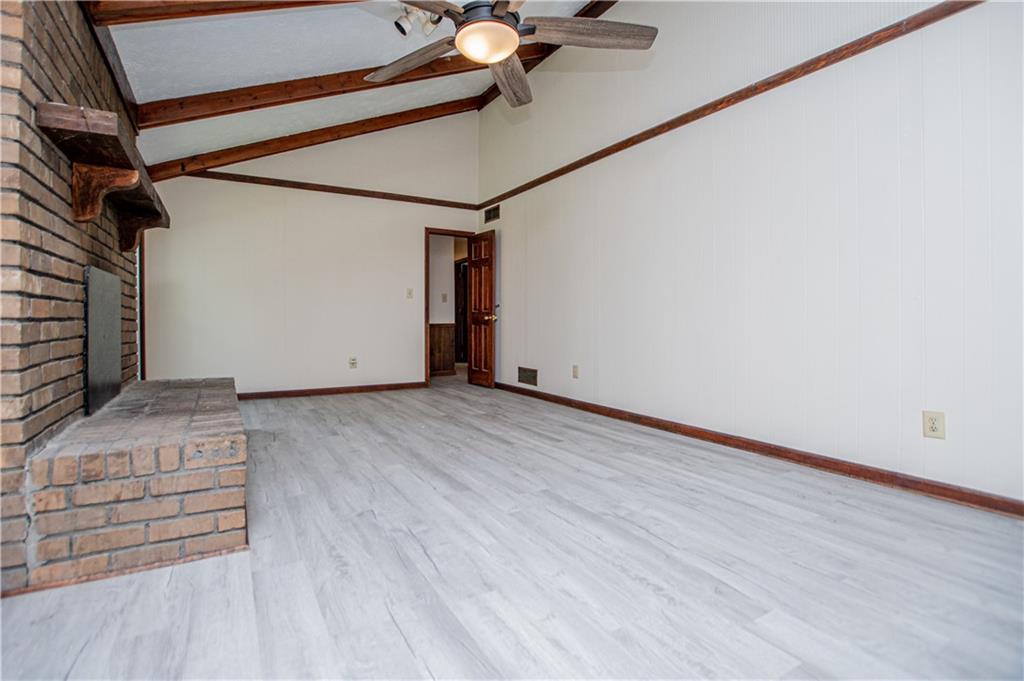 6170 Shallow Wood Lane