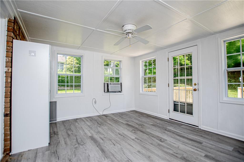 6170 Shallow Wood Lane