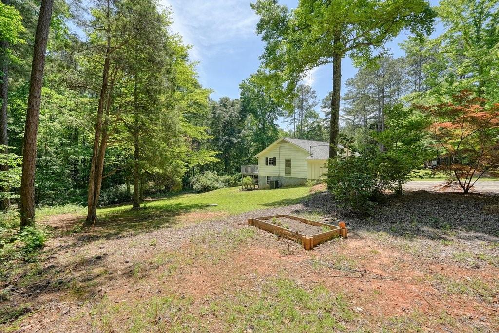 367 Bradshaw Lane