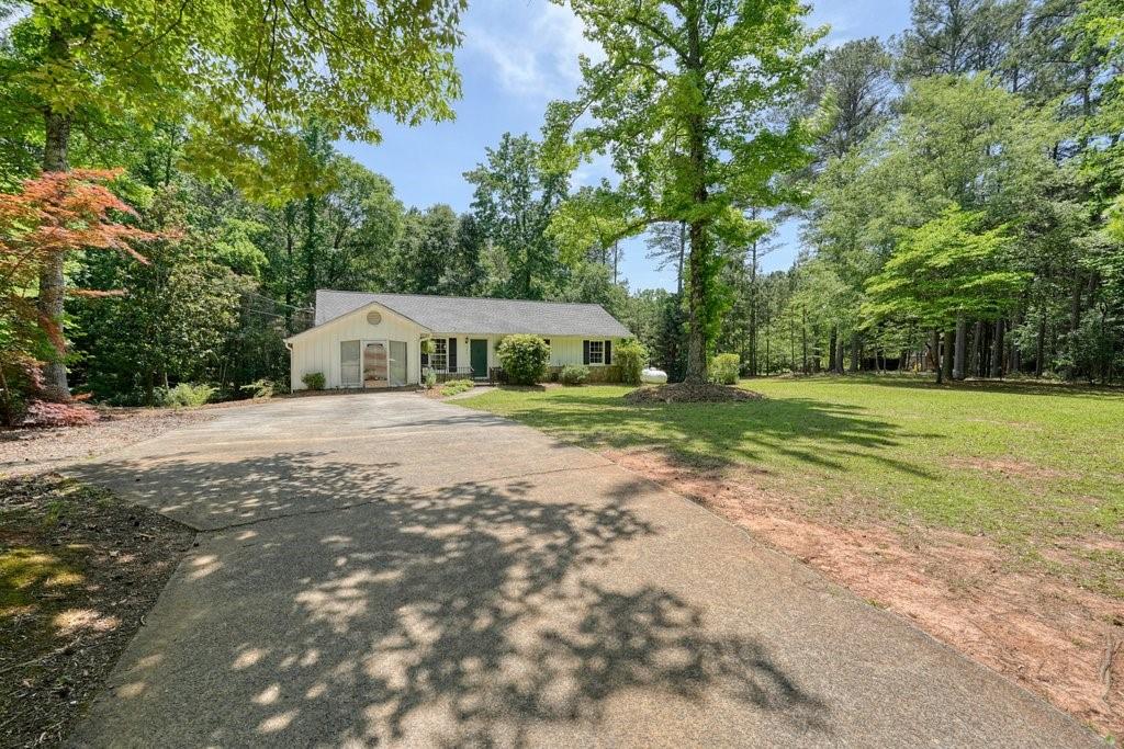367 Bradshaw Lane