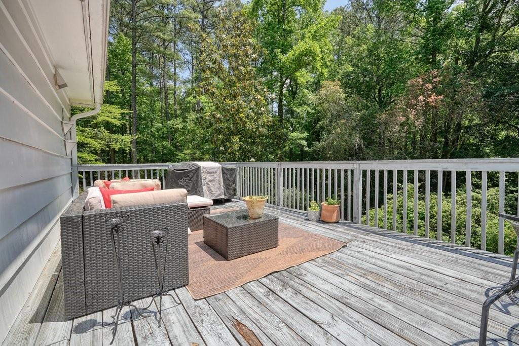 367 Bradshaw Lane