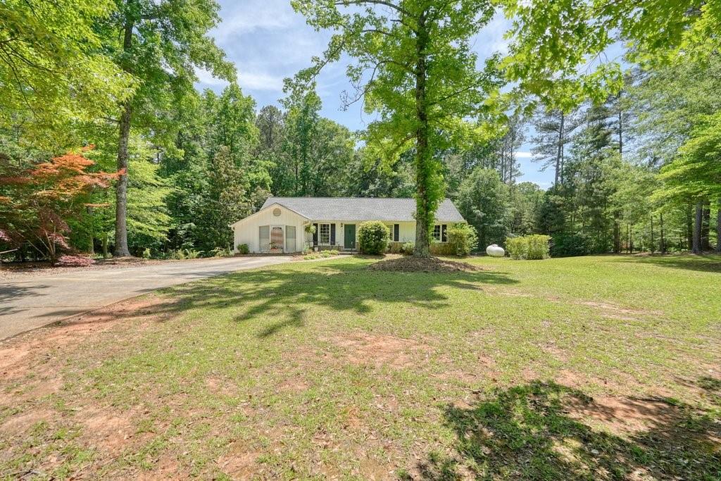 367 Bradshaw Lane